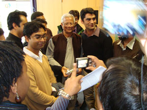 Prof-Mohammed-Yunus_300